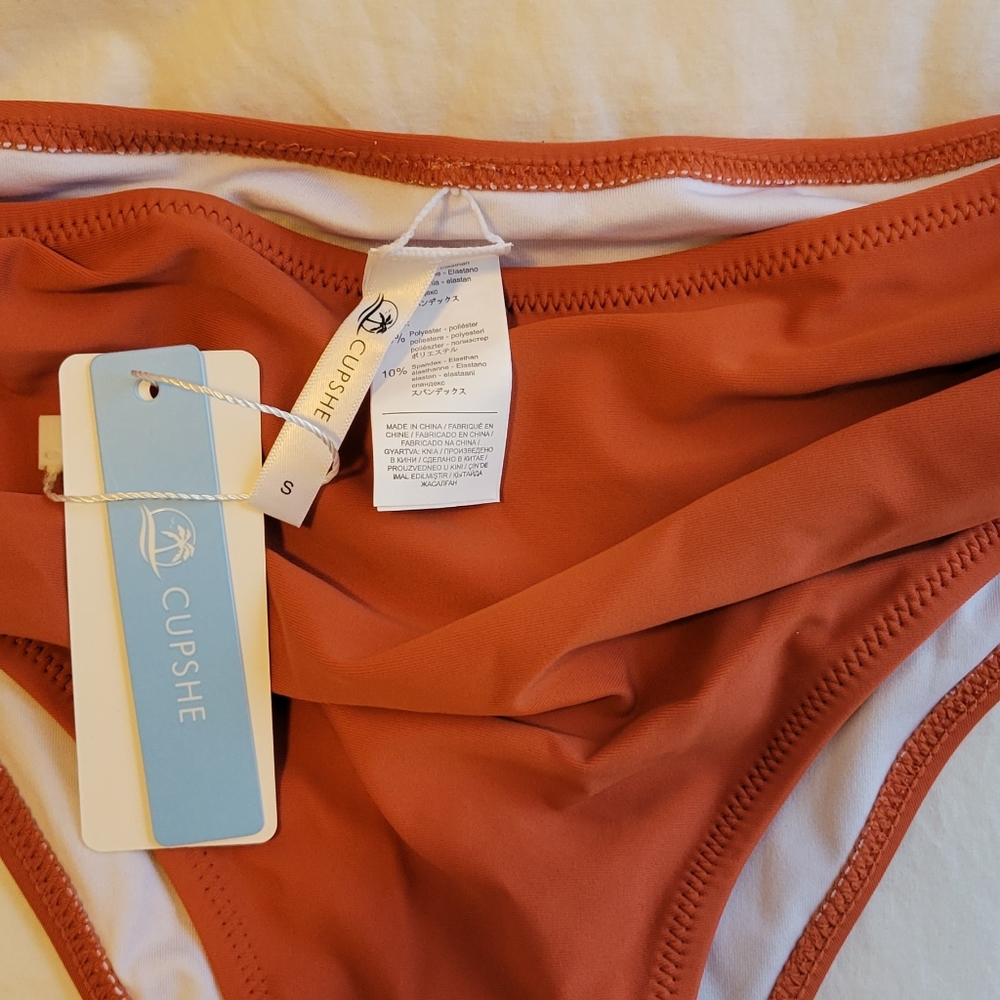 Burnt Orange Stylish O-Ring Bikini - Picture 4 of 10